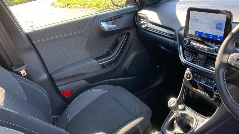 Ford Puma 1.0 EcoBoost Hybrid mHEV Titanium 5dr Petrol Hatchback